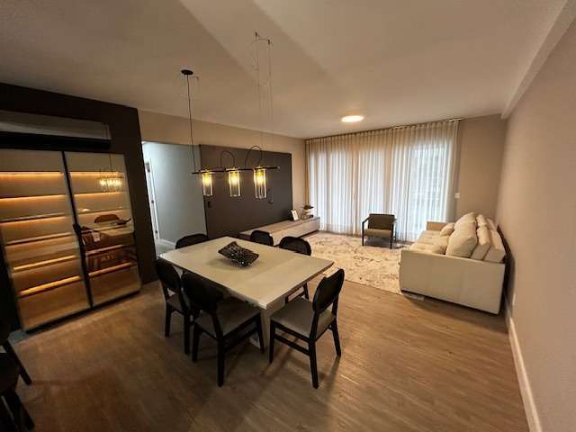 Apartamento com 3 quartos à venda no Santo Antônio, Joinville  por R$ 1.360.000