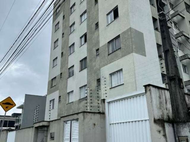 Apartamento com 2 quartos para alugar no Costa e Silva, Joinville  por R$ 2.000