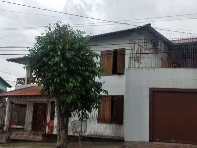 Sobrado com 3 dormitórios à venda, 204 m² por R$ 695.000,00 - Paraíso - Sapucaia do Sul/RS