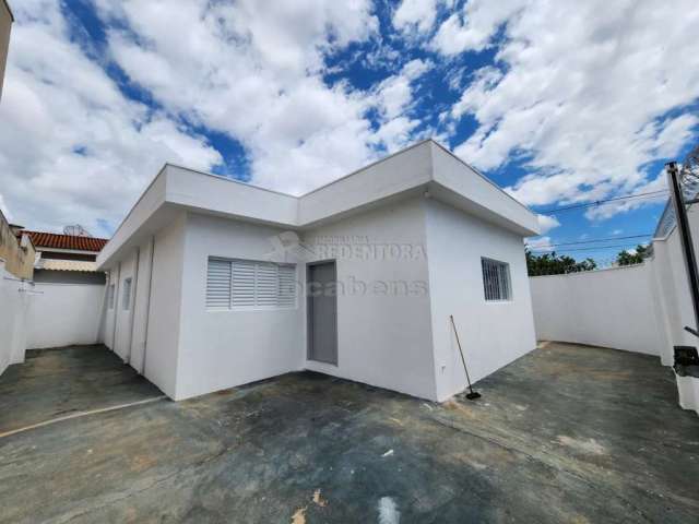Casa Residencial ou Comercial / Locação - Vila Ercilia