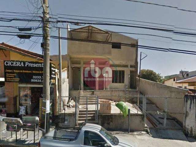 Casa com 3 dormitórios à venda, 400 m² por R$ 900.000,00 - Jardim Santa Rosália - Sorocaba/SP