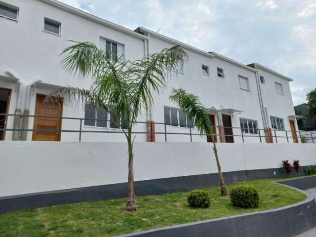 Casa com 2 quartos à venda na Rua João Ferreira Dias, 270, Vila Pomar, Mogi das Cruzes por R$ 310.000