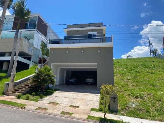 Casa com 3 quartos à venda na Rua Professora Letícia Vano Feitosa, Fazenda Rodeio, Mogi das Cruzes, 243 m2 por R$ 1.700.000