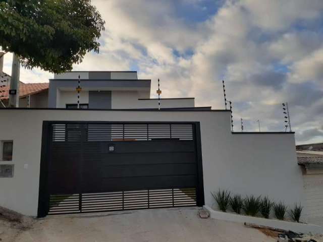 Casa com 2 quartos à venda na Rua Gilberto dos Santos, 38, Parque Olímpico, Mogi das Cruzes por R$ 480.000