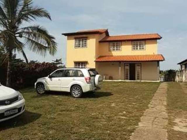 Casa para Venda em Cabo Frio, Peró, 8 dormitórios, 4 suítes, 4 banheiros, 15 vagas