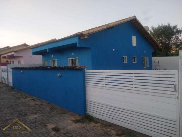 Casa em Condomínio para Venda em São Pedro da Aldeia, Balneário São Pedro II, 2 dormitórios, 1 suíte, 2 banheiros, 3 vagas