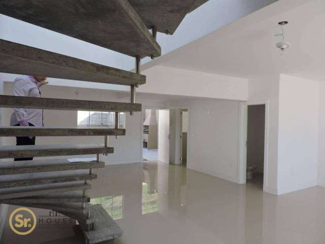 Casa com 3 dormitórios à venda, 180 m² por R$ 2.200.000,00 - Praia dos Amores - Balneário Camboriú/SC