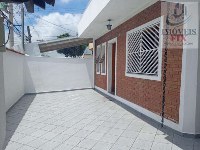 Casa 3 dormitórios para Locação em Jundiaí, Vila Nova Jundiaí, 3 dormitórios, 2 suítes, 4 banheiros, 2 vagas