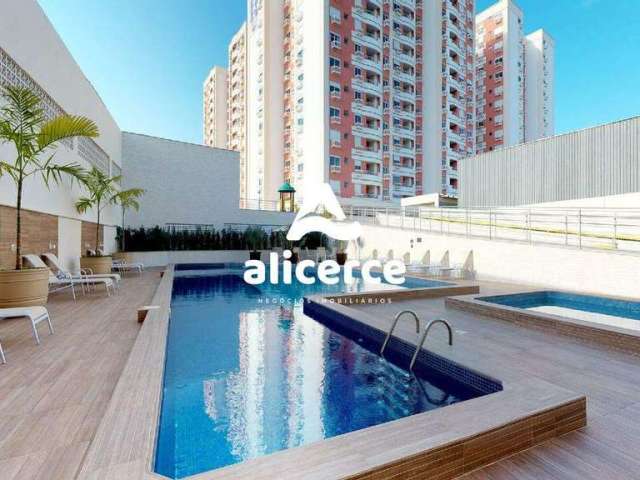 Apartamento à venda com 2 quartos , 67m² em Barreiros São José