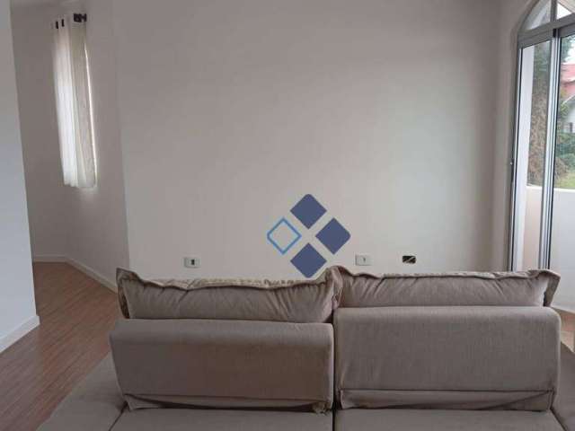 Apartamento com 3 dormitórios para alugar, 71 m² por R$ 2.400,00/mês - Capão Raso - Curitiba/PR