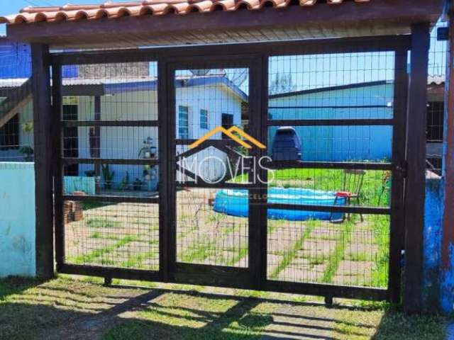Casa à venda no bairro Magistério - Balneário Pinhal/RS
