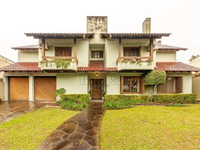 Casa com 3 quartos à venda na Travessa Nova Trento, 354, Tristeza, Porto Alegre por R$ 1.300.000