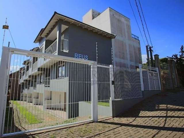 Casa em condomínio fechado com 2 quartos à venda na Rua Padre João Batista Reus, 2754, Camaquã, Porto Alegre por R$ 460.000