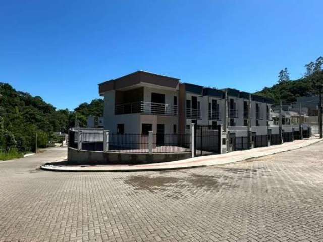 Casa com 2 quartos à venda no Águas Claras, Brusque , 104 m2 por R$ 450.000