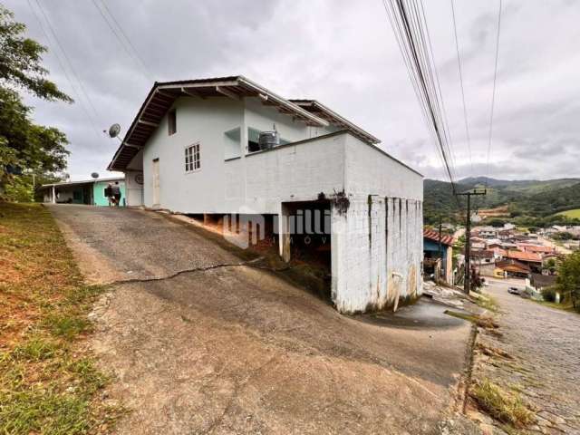 Casa com 6 quartos à venda no Limeira Baixa, Brusque , 170 m2 por R$ 638.000
