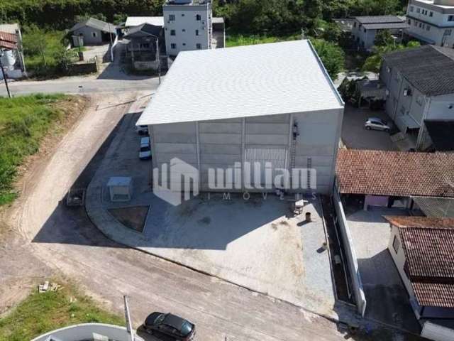 Barracão / Galpão / Depósito para alugar no Bateas, Brusque , 603 m2 por R$ 12.000