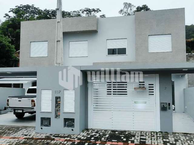 Casa com 3 quartos à venda na Vila Nova, Porto Belo , 109 m2 por R$ 830.000