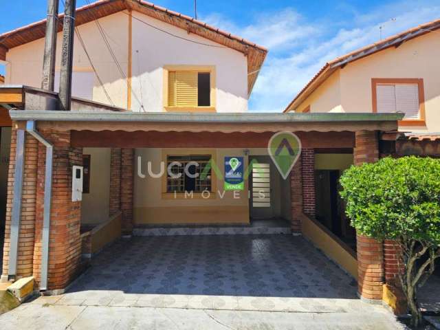 Casa em condomínio fechado com 3 quartos à venda no Parque Califórnia, Jacareí , 75 m2 por R$ 330.000