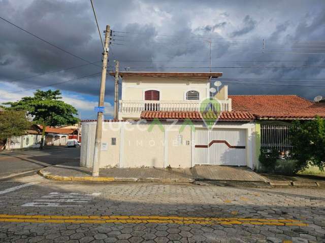 Casa com 4 quartos à venda no Jardim Santa Maria, Jacareí , 259 m2 por R$ 870.000