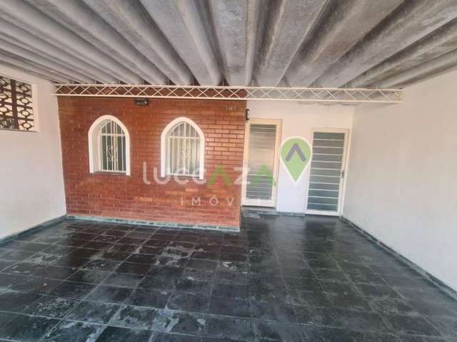 Casa com 3 quartos à venda na Vila Martinez, Jacareí , 120 m2 por R$ 335.000