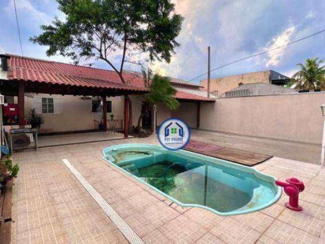 Casa com 3 dormitórios à venda, 220 m² por R$ 650.000 - Jardim São Marco - São José do Rio Preto/SP