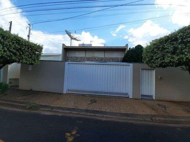 Sobrado com 4 dormitórios à venda, 406 m² por R$ 850.000,00 - Jardim Tarraf II - São José do Rio Preto/SP