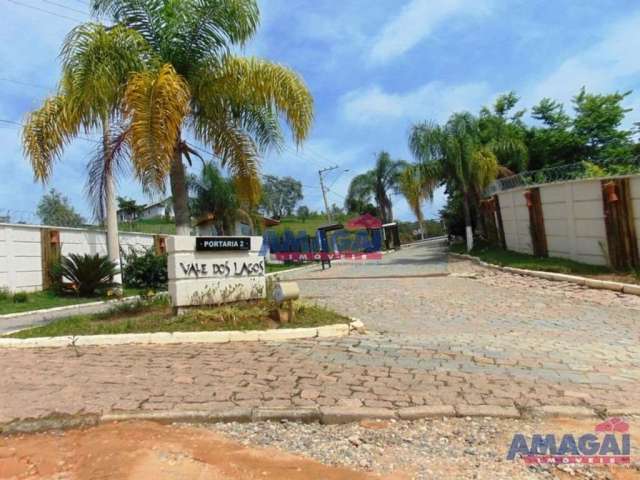 Terreno em condomínio fechado à venda no Condomínio Parque Vale dos Lagos, Jacareí  por R$ 260.000