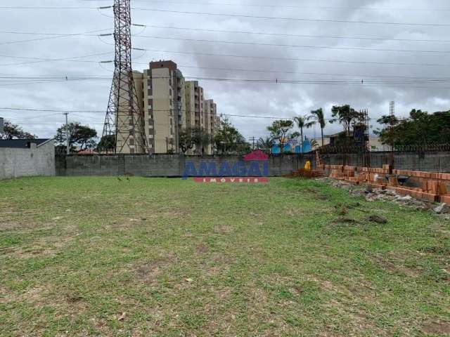 Terreno em condomínio fechado à venda no Santa Cruz dos Lázaros, Jacareí  por R$ 390.000