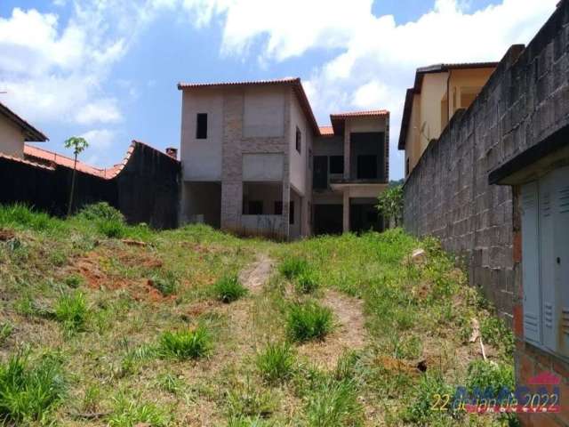 Casa com 4 quartos à venda no Centro, Guararema  por R$ 1.064.000