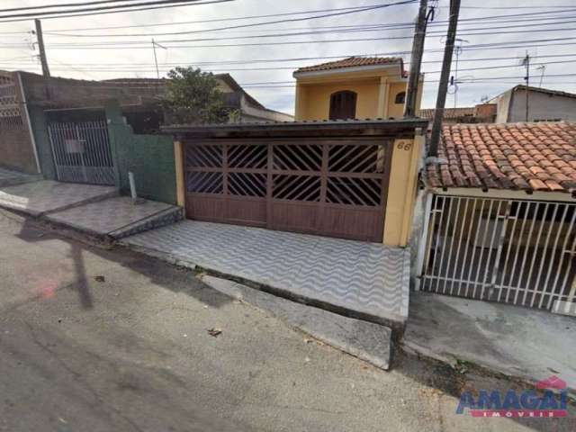 Casa com 3 quartos à venda no Jardim São Luiz, Jacareí  por R$ 260.000