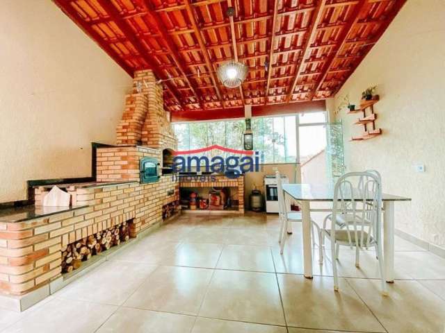 Casa com 3 quartos à venda no Parque Santo Antônio, Jacareí  por R$ 400.000