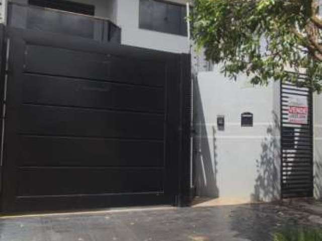 Casa com 2 quartos à venda na Rua Ana Coronado Marquioto, 249, Jardim Paulista, Maringá por R$ 580.000