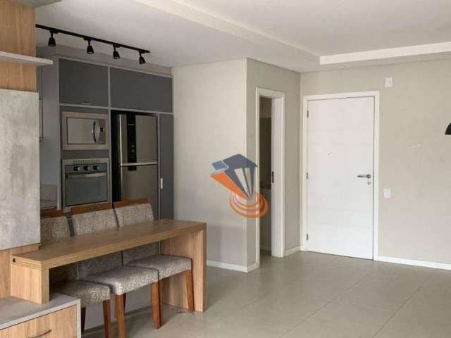 Apartamento com 3 dormitórios à venda, 110 m² por R$ 1.490.000,00 - Centro - São José/SC