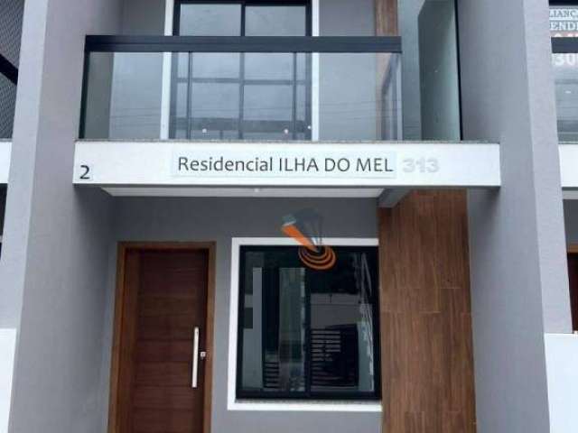 Sobrado com 3 dormitórios à venda, 105 m² por R$ 475.000,00 - Areias - São José/SC