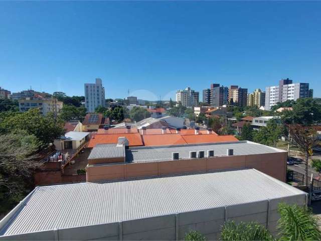 Apartamento-Porto Alegre-TRISTEZA | Ref.: REO963660
