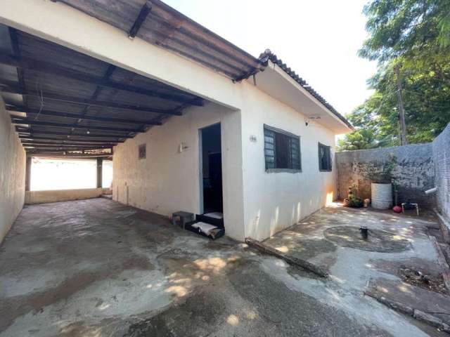 Casa para Venda em Maringá, Distrito de Floriano, 3 dormitórios, 1 banheiro