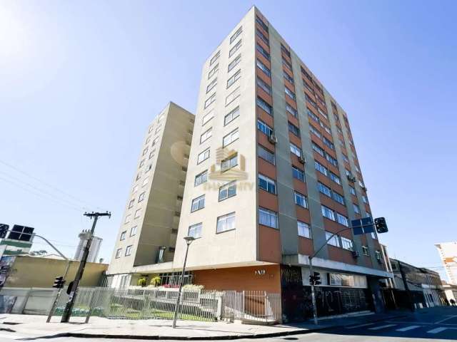 Apartamento com 3 quartos à venda na Rua Trajano Reis, São Francisco, Curitiba, 147 m2 por R$ 395.000