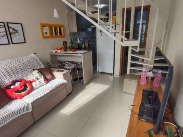 Casa em condomínio fechado com 2 quartos à venda na Avenida Ferreira Viana, --, Areal, Pelotas, 70 m2 por R$ 180.000