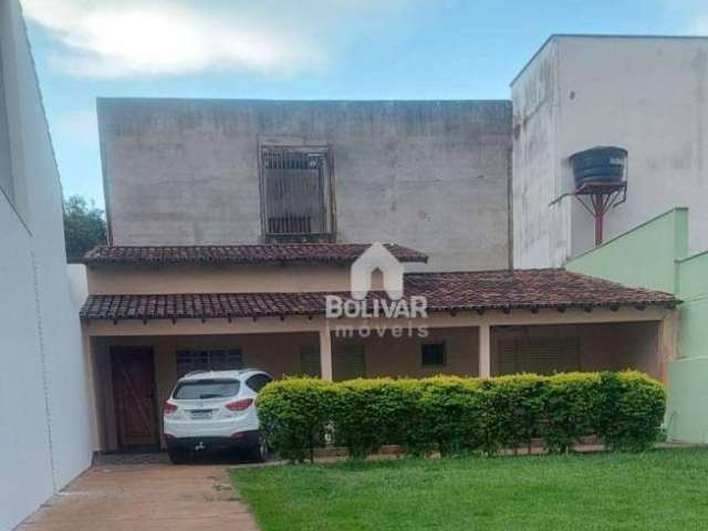 Casa com 3 dormitórios à venda, 120 m² por R$ 480.000,00 - Alto da Boa Vista - Itumbiara/GO