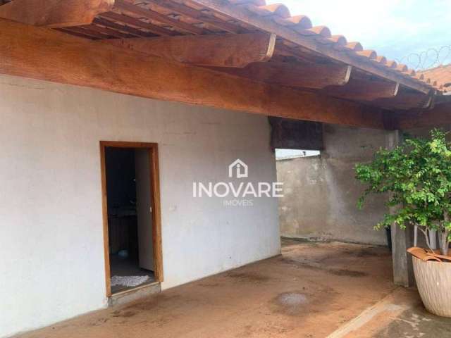 Casa com 3 dormitórios à venda, 210 m² por R$ 630.000,00 - Residencial Beira Rio I - Itumbiara/GO
