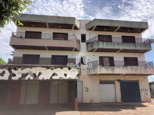 Apartamento com 3 dormitórios para alugar, 81 m² por R$ 1.200,00/mês - Setor Santos Dumont - Itumbiara/GO