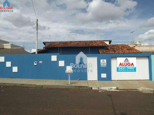 Casa com 2 dormitórios para alugar, 99 m² por R$ 1.200,00/mês - Setor Nossa Senhora da Saúde - Itumbiara/GO