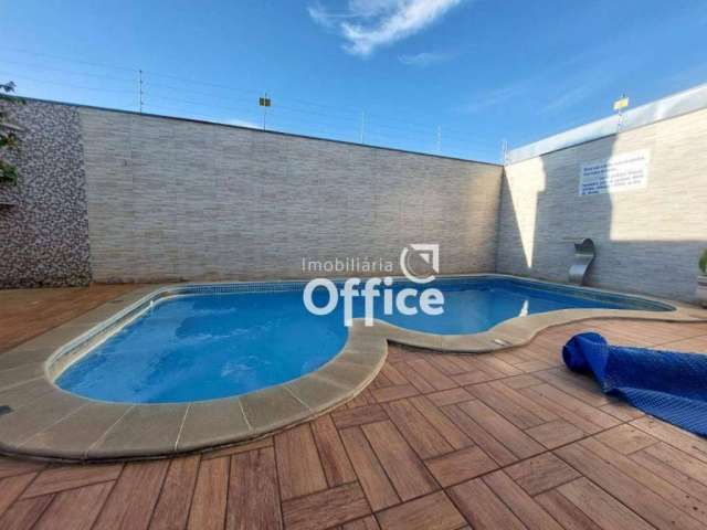 Casa com 3 quartos e piscina à venda, por R$ 450.000 - Vila Jaiara - Anápolis/GO