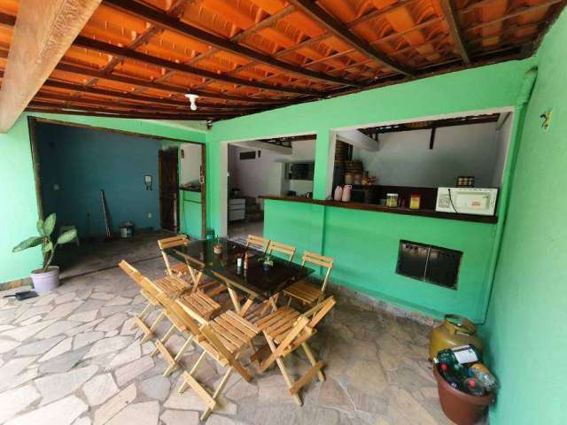 Casa para venda com 200 metros quadrados com 3 quartos em Carajás - Contagem - MG