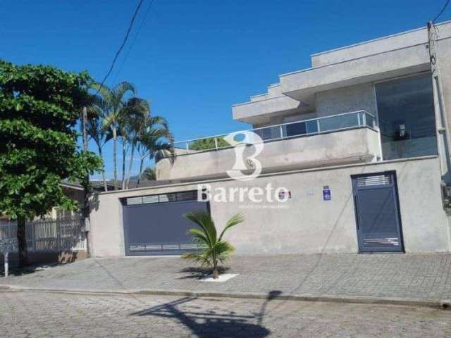 Sobrado com 3 dormitórios à venda, 310 m² por R$ 1.900.000 - Balneario Riviera - Matinhos/PR