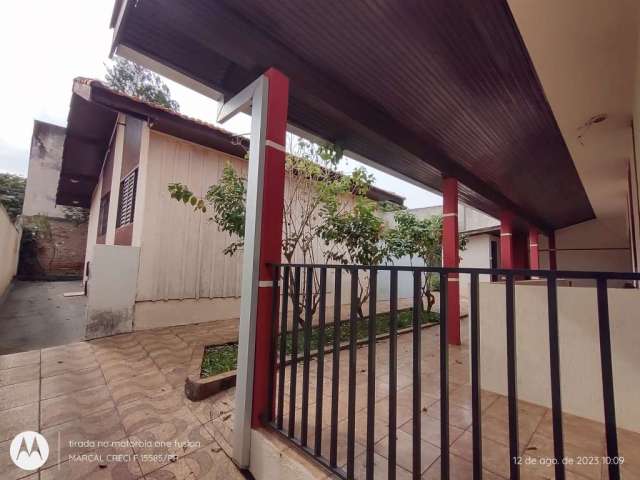 VENDA | Casa, com 3 dormitórios em Jardim Vitória, Maringá
