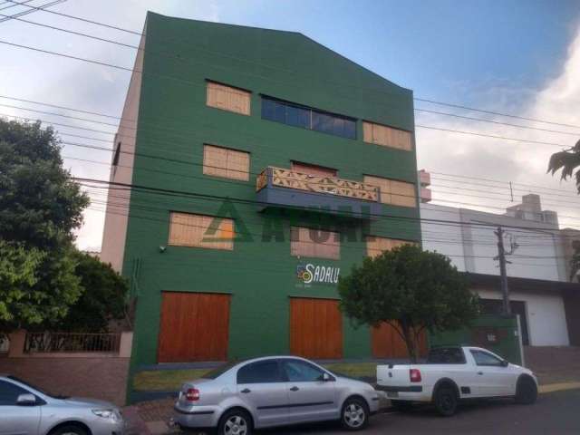 VENDA | Sala/Salão, com 3 dormitórios em CENTRO, Londrina