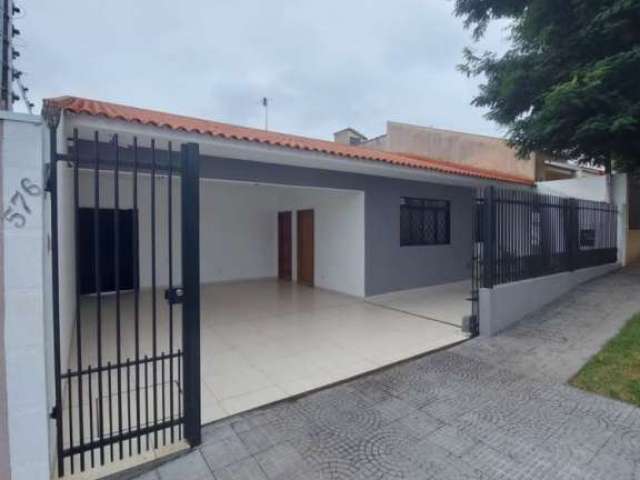 VENDA | Casa, com 4 dormitórios em Jardim Lucianópolis, Maringá