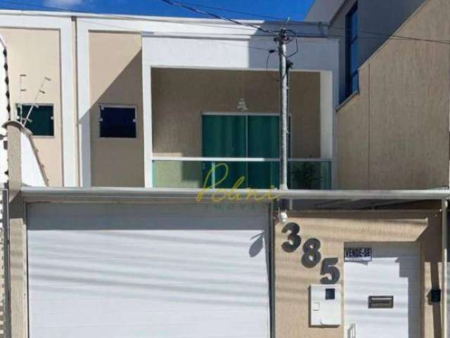 Casa com 3 Quartos  à venda, 145 m² por R$ 580.000 - Nova Era - Juiz de Fora/MG
