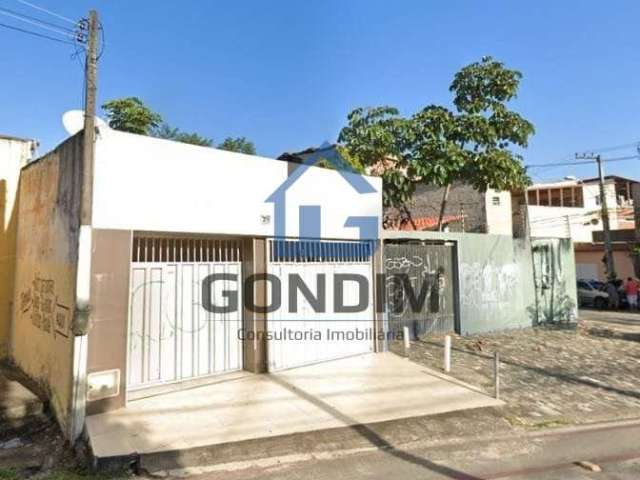 Casa em condomínio fechado com 3 quartos à venda na Alberto Magno, 35, Montese, Fortaleza por R$ 360.000